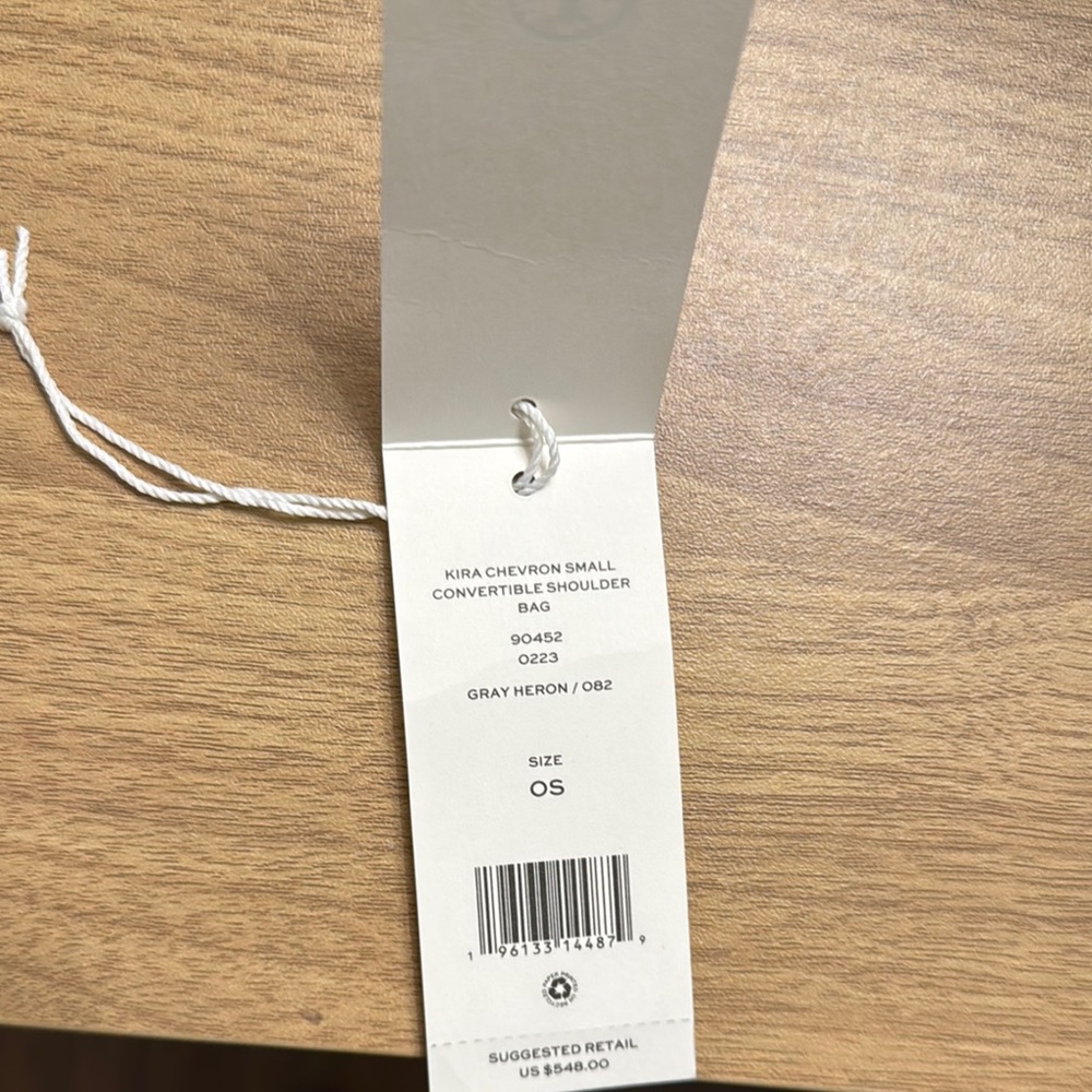 Tory Burch Grey Shoulder Bag with Quilted Chevron Design and Gold Logo - Picture 5 of 6